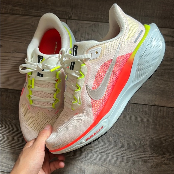 Nike Air Zoom Sneakers - White and Neon Red - Picture 3 of 5